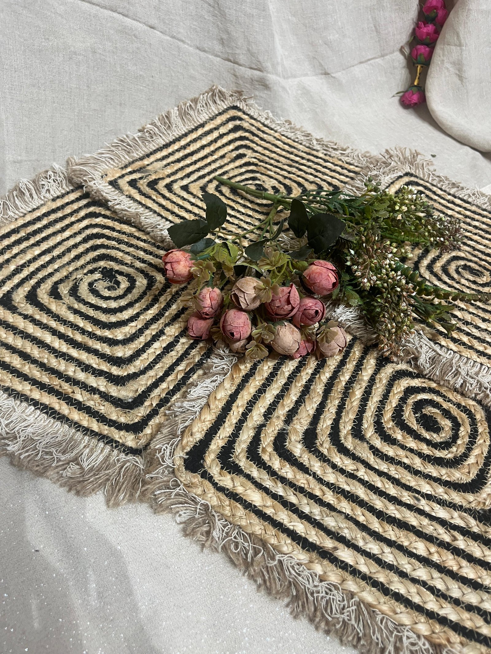 Jute square place mats Black Beige