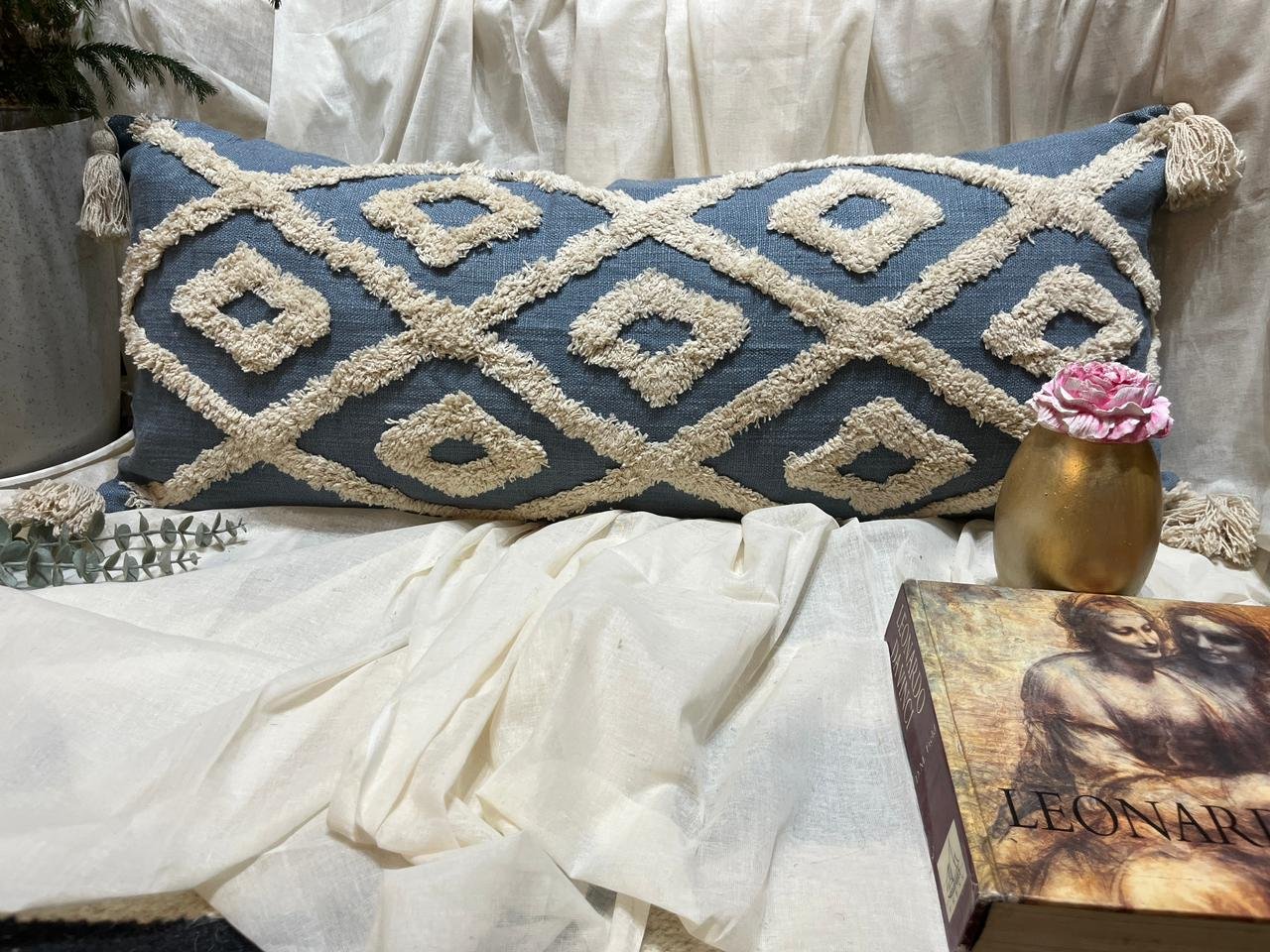 Tufted Lumber Cushion with filler