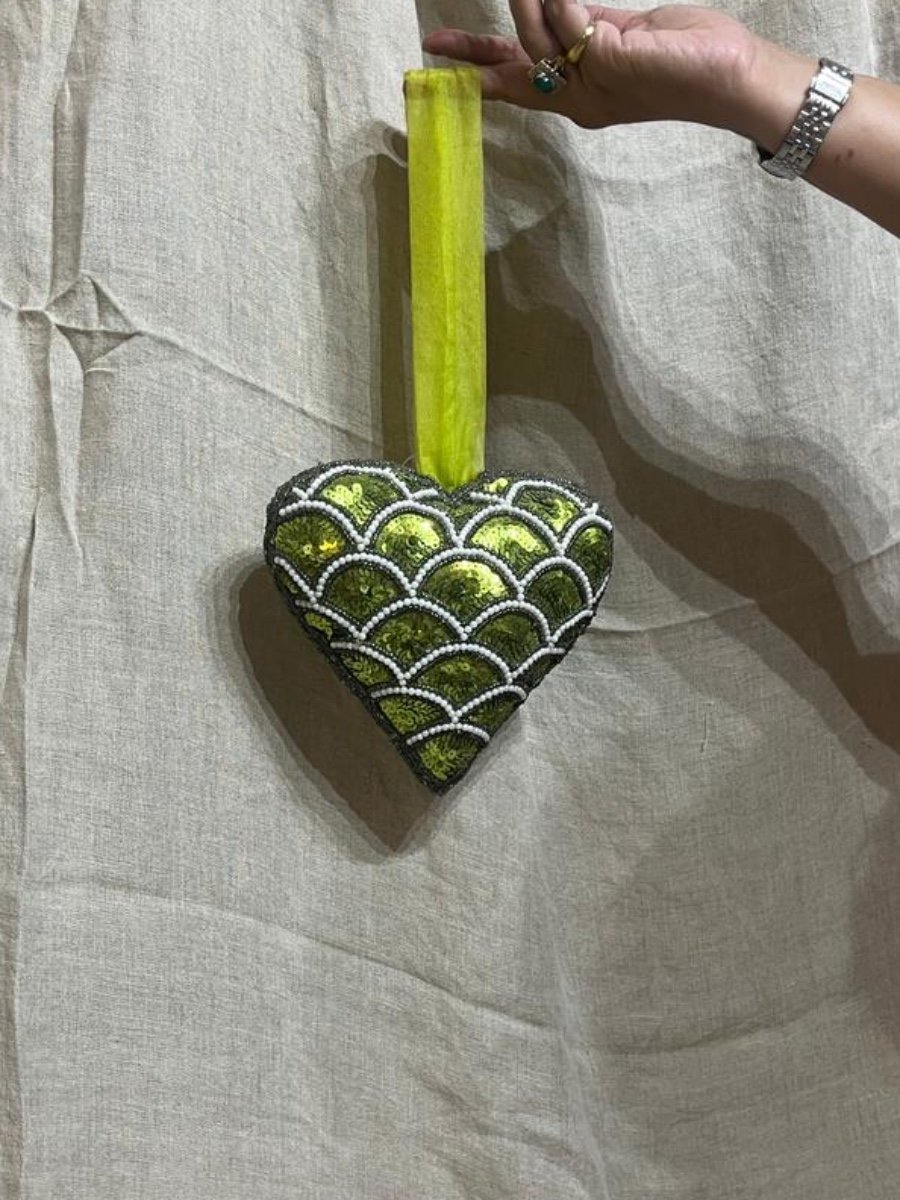 Heart Shaped Mermaid  Scale Embellished Piece photo 2