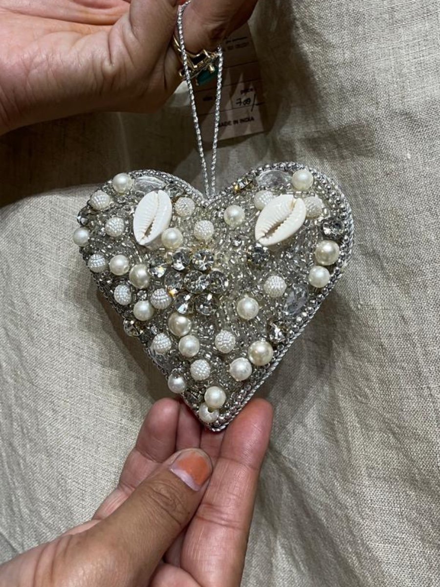 Cowrie Shell, Pearl & Crystal Embellished Heart Hanging Decor photo 3