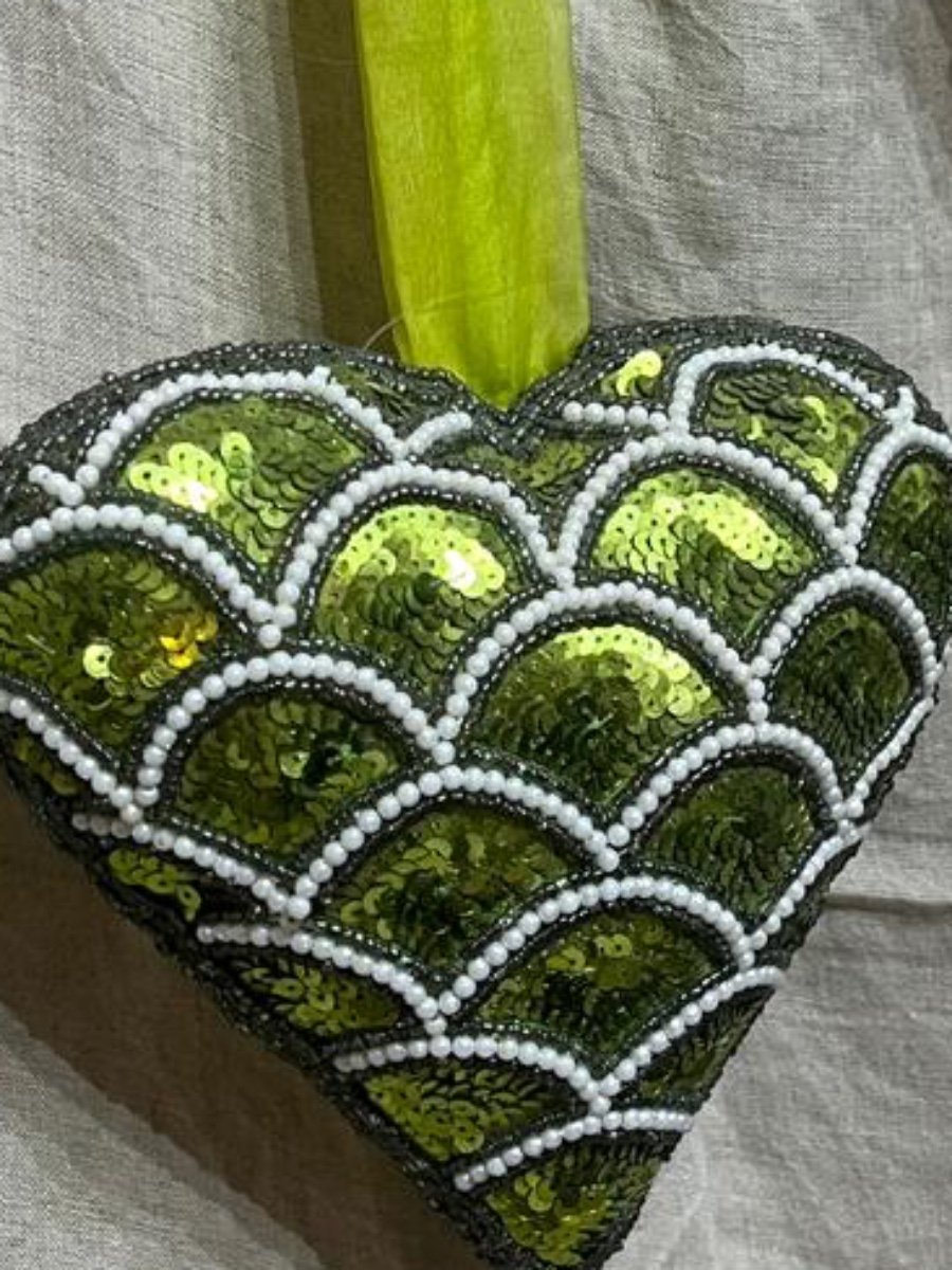 Heart Shaped Mermaid  Scale Embellished Piece photo 4